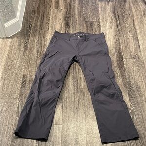 Prana Women's Dark Gray low rise Halle pant